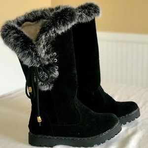 Black fashion boots